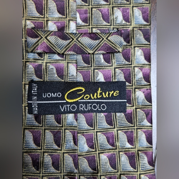 Vintage Vito Rufolo Uomo Couture Italian Silk Tie Purple Geometric 90s Wide 4” - Picture 5 of 5